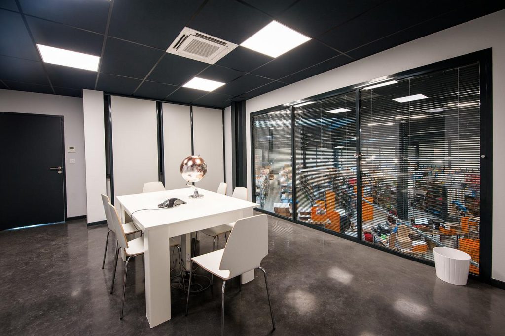 Quel type de vitrage pour une verrière de mezzanine ?